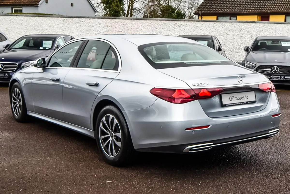 Mercedes-Benz E-Class E220d Avantgarde Auto - Image 3