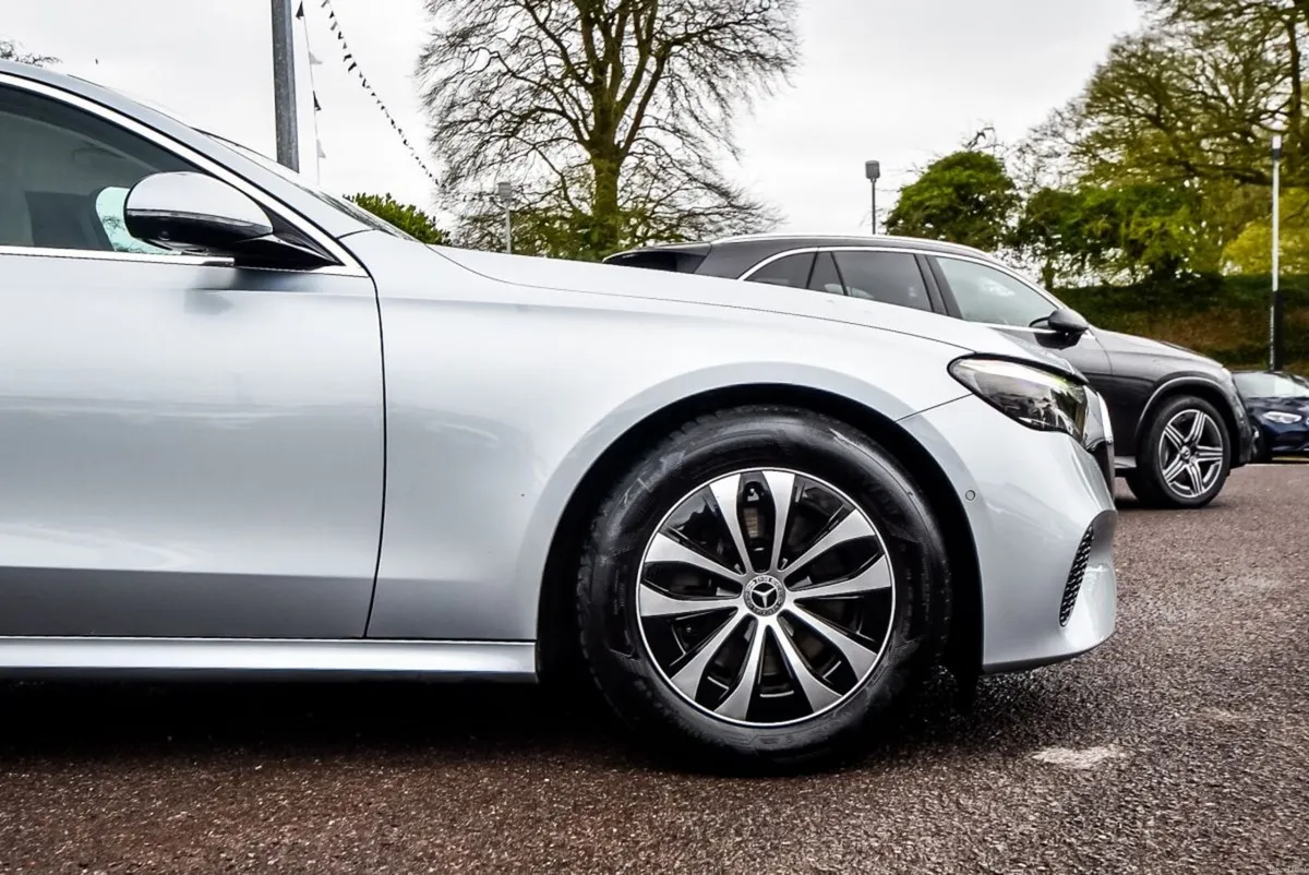 Mercedes-Benz E-Class E220d Avantgarde Auto - Image 6