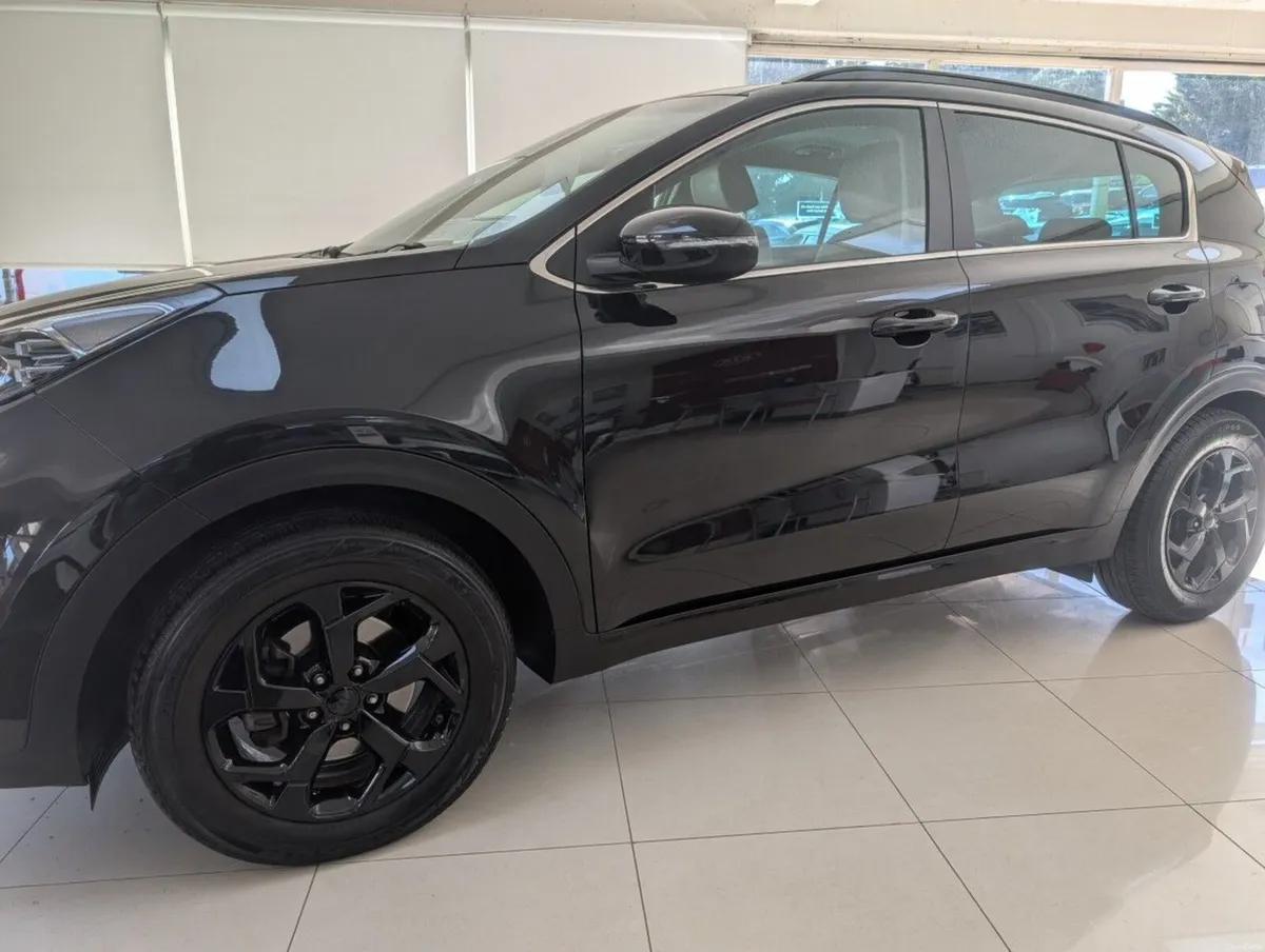Kia Sportage K3 Black Edition - Image 2