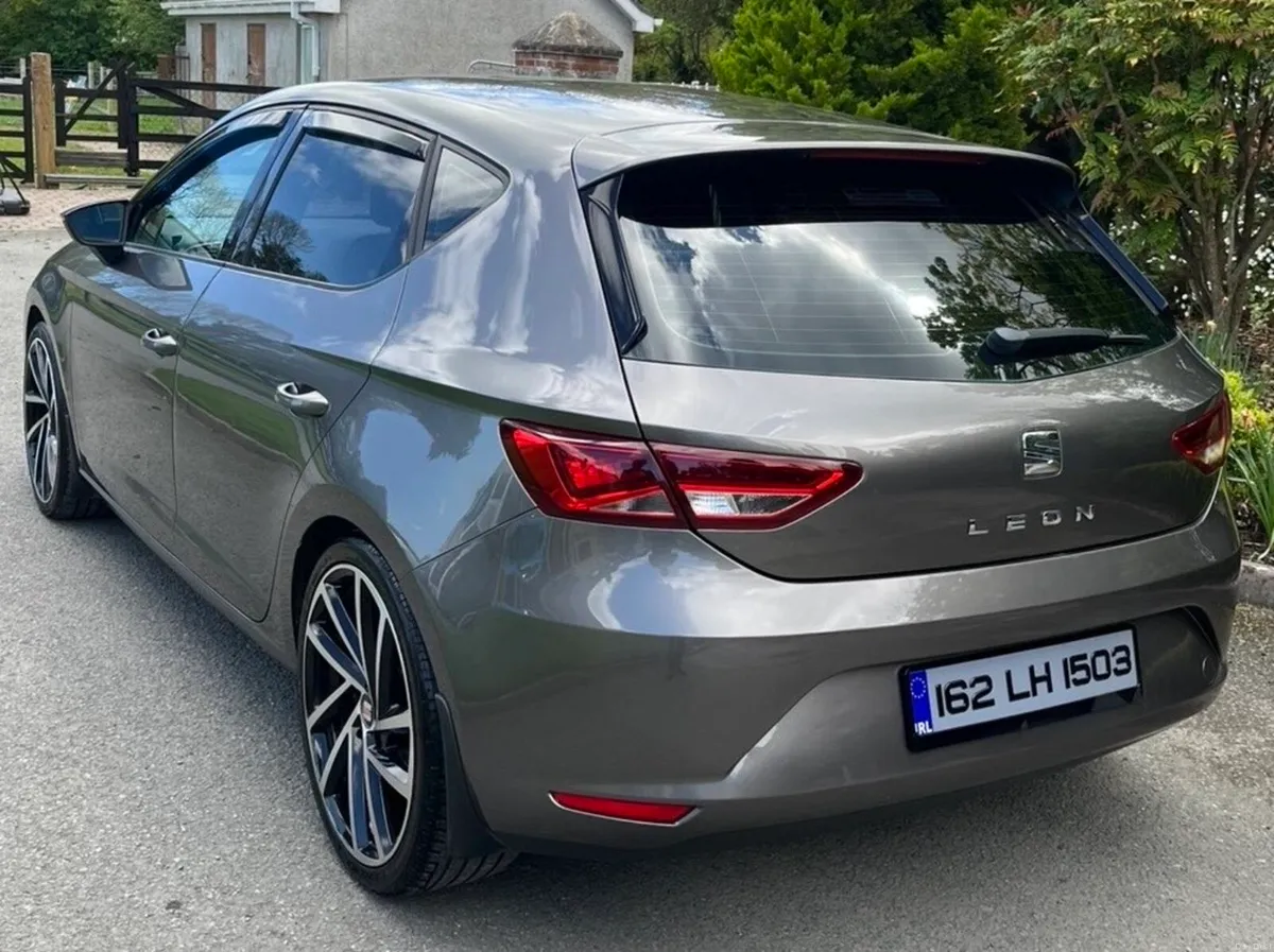 2016 SEAT LEON 1.6 TDI 110 BHP TECH PACK HIGH SPEC - Image 3
