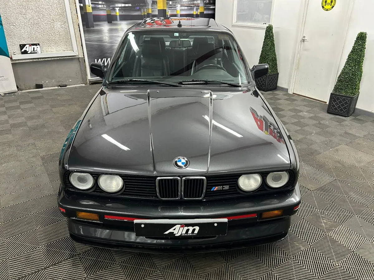 𝟭𝟵𝟴𝟴 𝗕𝗠𝗪 𝗘𝟯𝟬 𝗠𝟯 - Image 2