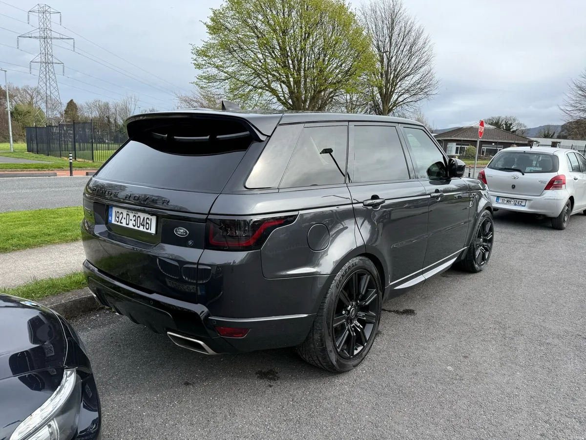 Range Rover Sport - Image 3
