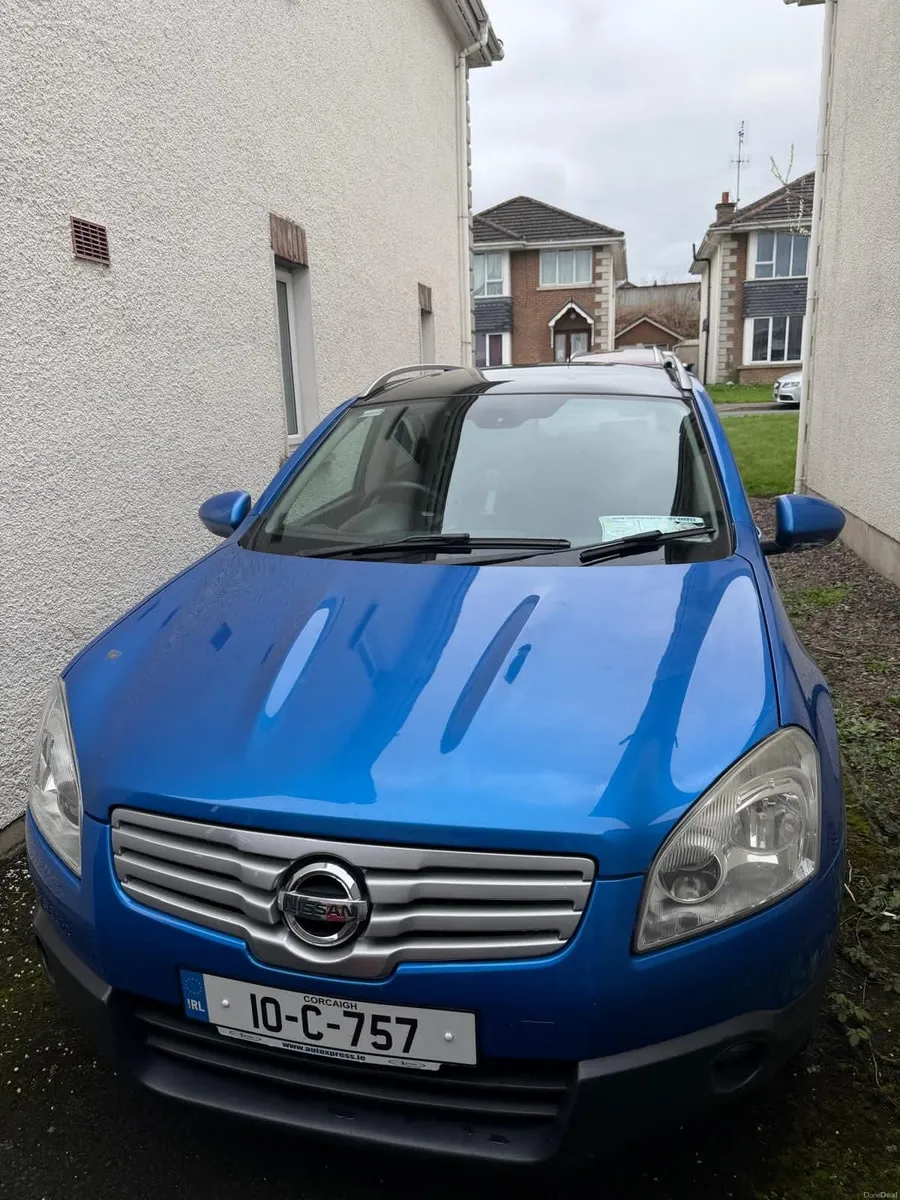 Nissan Qashqai+2 2010 - Image 1