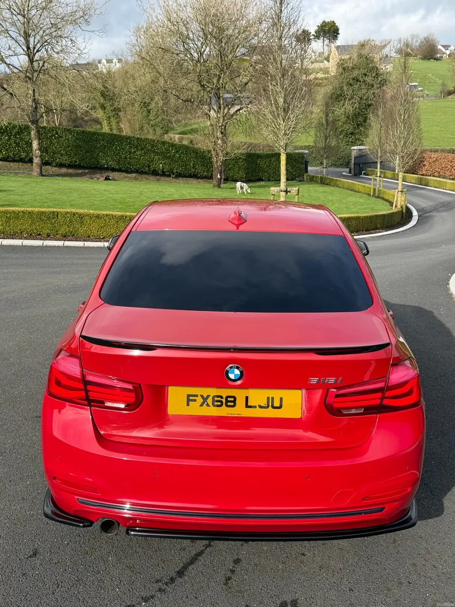 2018 BMW 318i SPORT TOP SPEC VRT FULLY HANDLED🔥 - Image 2