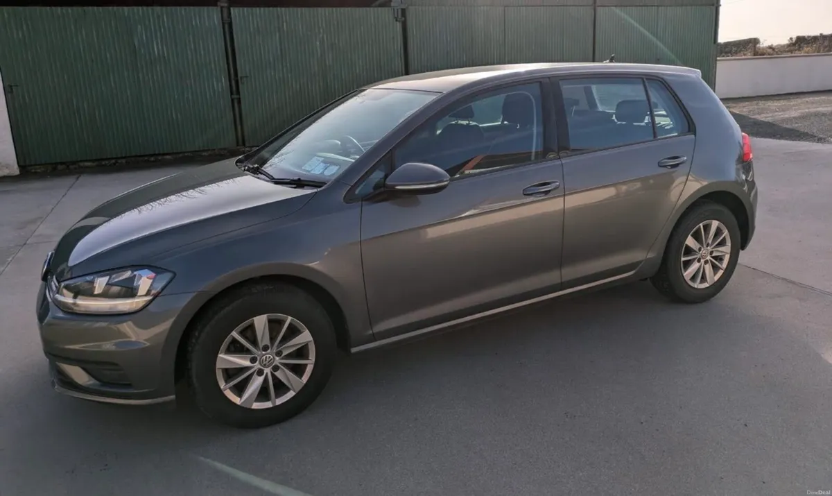 LOW MILEAGE IMMACULATE  2020 GOLF TDI - Image 1