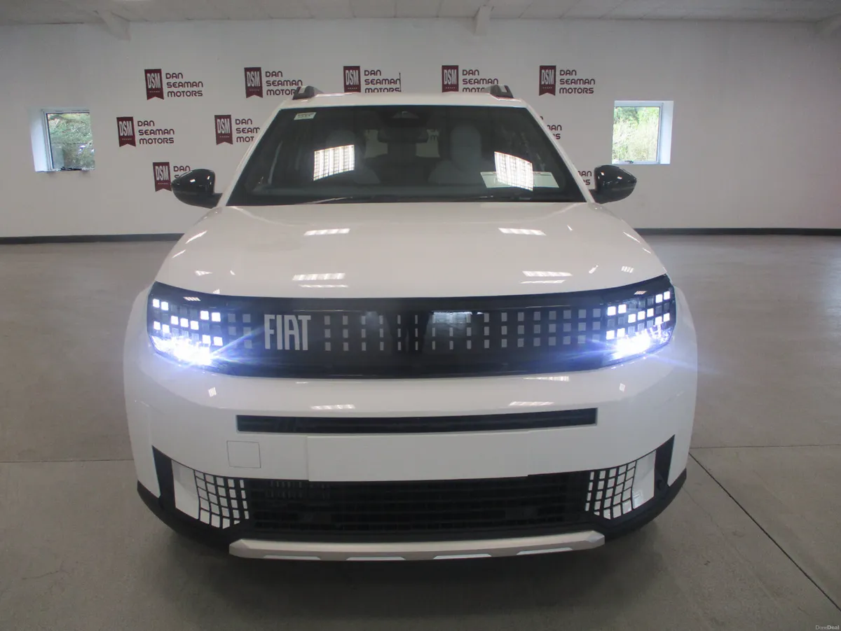 FIAT GRANDE PANDA 1.2 MHEV LA PRIMA - Image 4