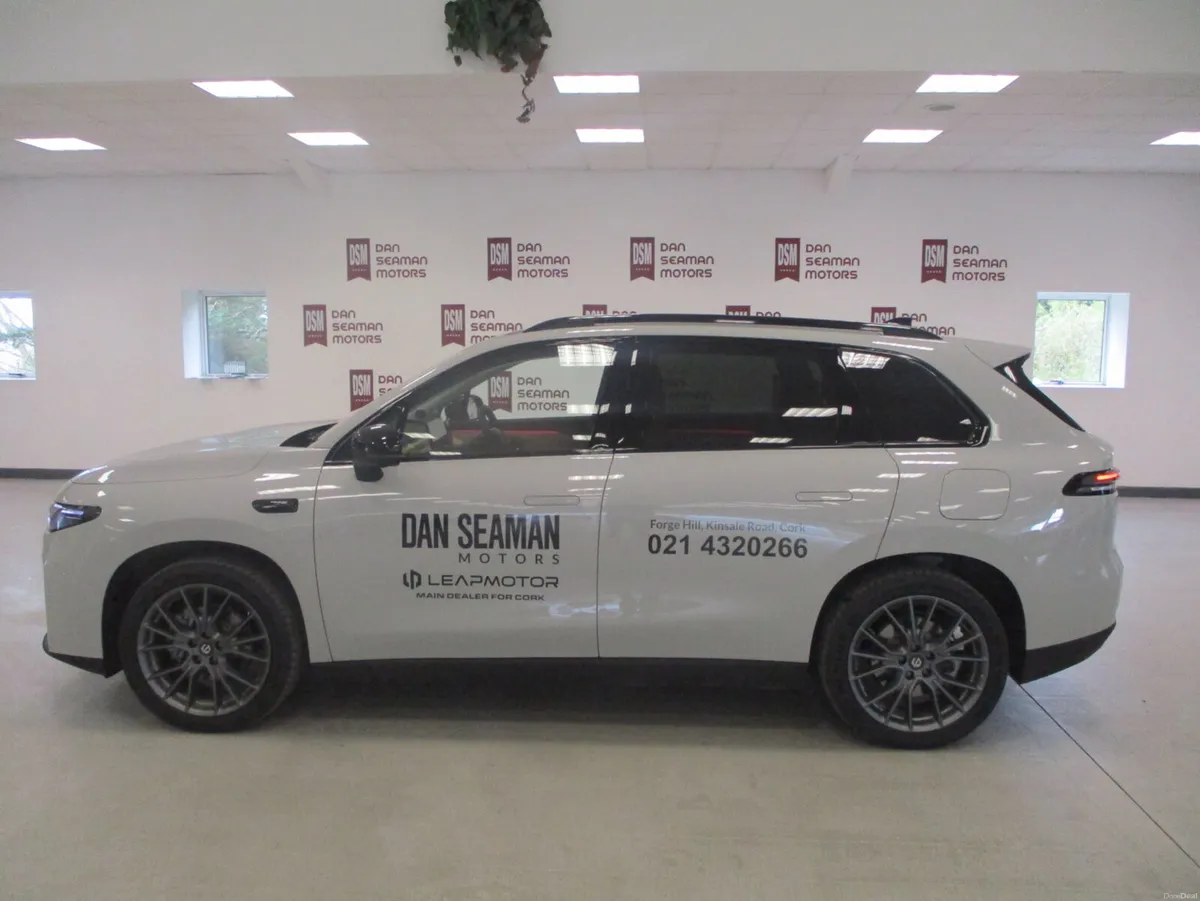 Leapmotor C10 DESIGN HYBRID EV 2026 - Image 1