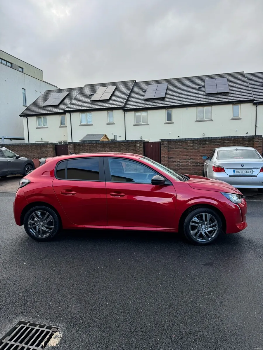 2022 Peugeot 208 1.2 petrol / Low mileage - Image 4