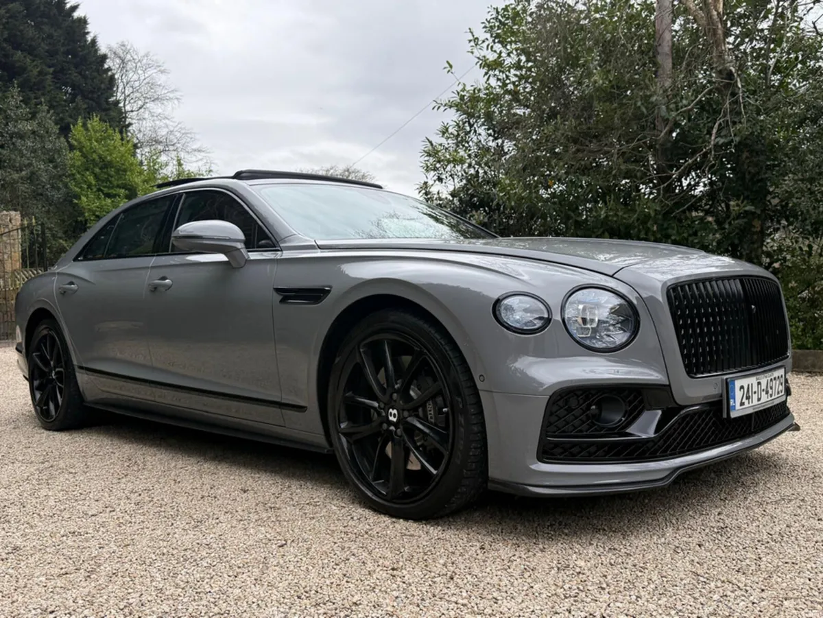 Bentley Flying Spur S 3.0 *Carbon Pack* - Image 1