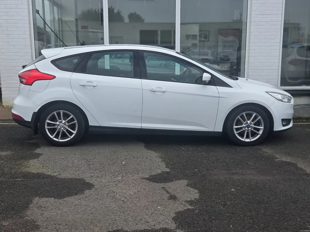 Ford Focus 2015 - Image 3