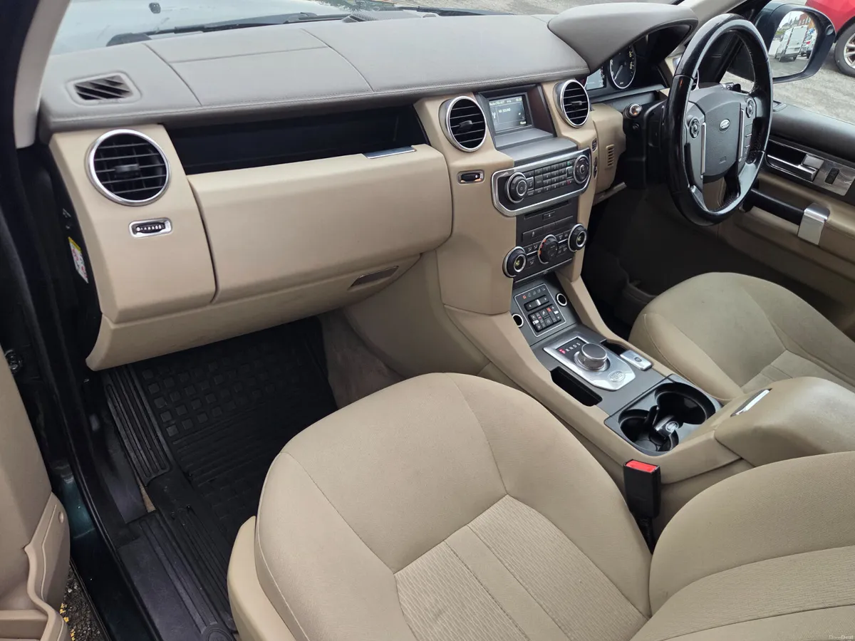 Land Rover Discovery 2014 - Image 3