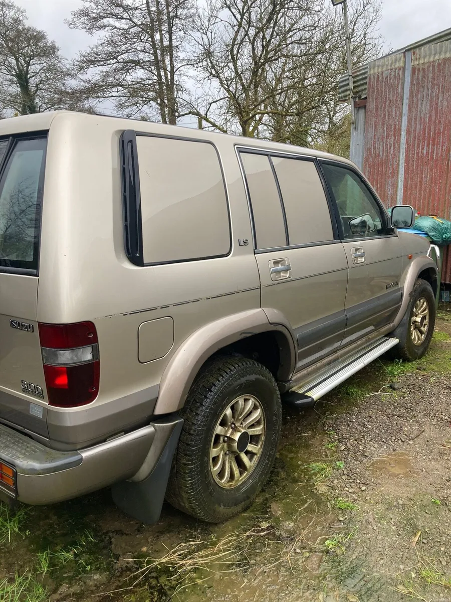 Trooper Galaxy A3 - Image 2