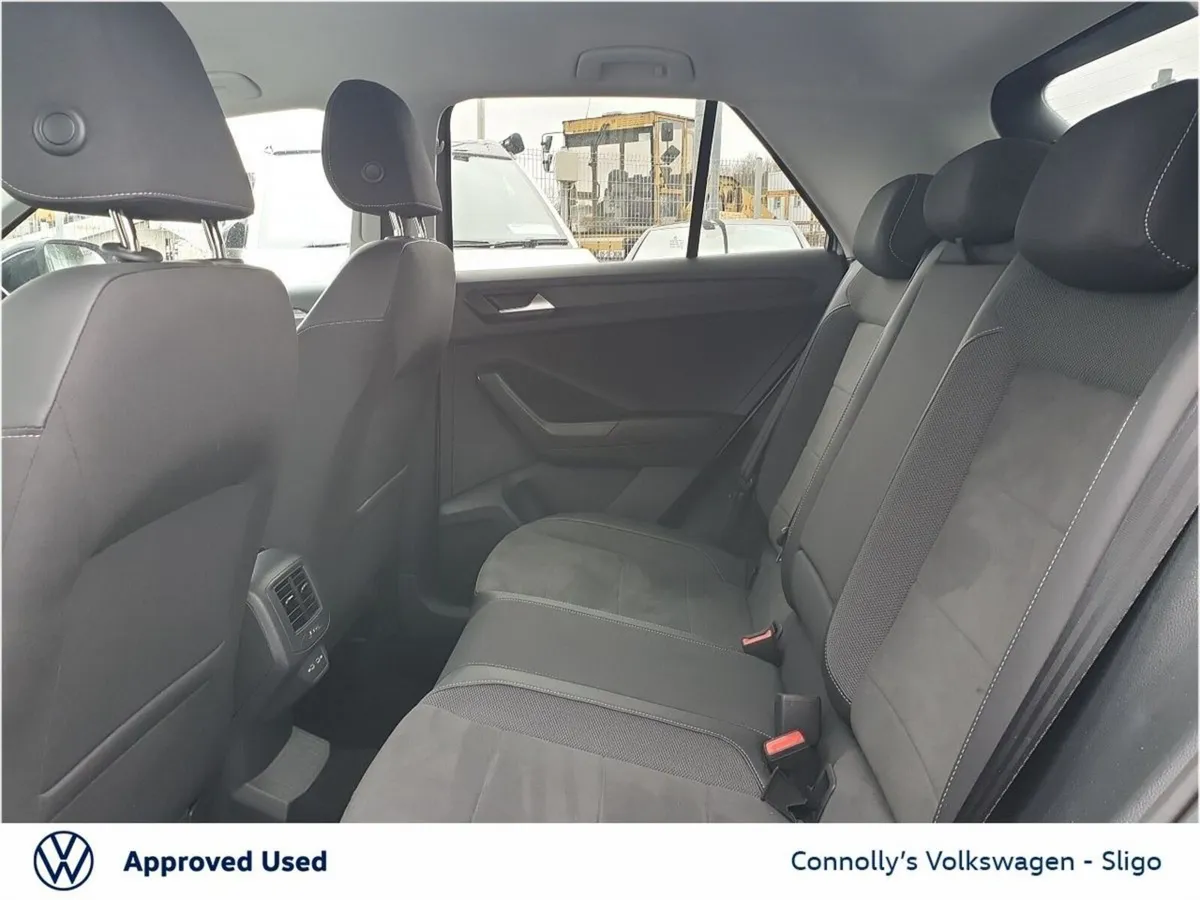 Volkswagen T-Roc STYLE 2.0 TDI M6F 116HP - Image 6