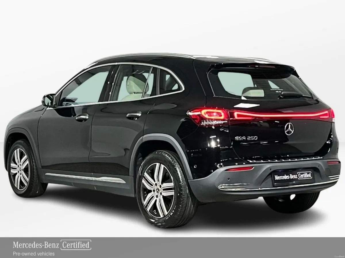 Mercedes-Benz EQA 250 Progressive - 18 Inch Alloys - Image 4