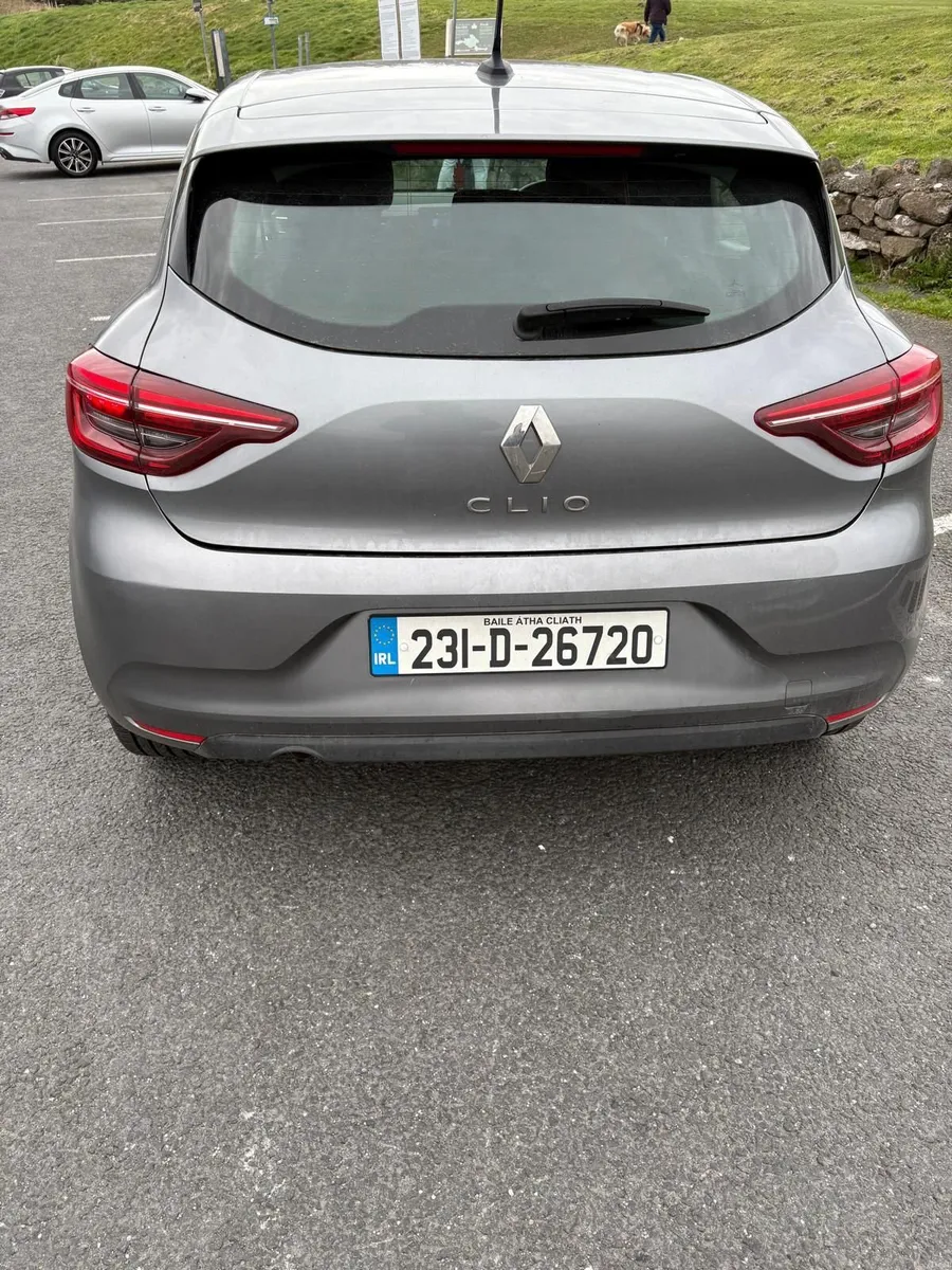 Renault Clio 2023 - Image 4