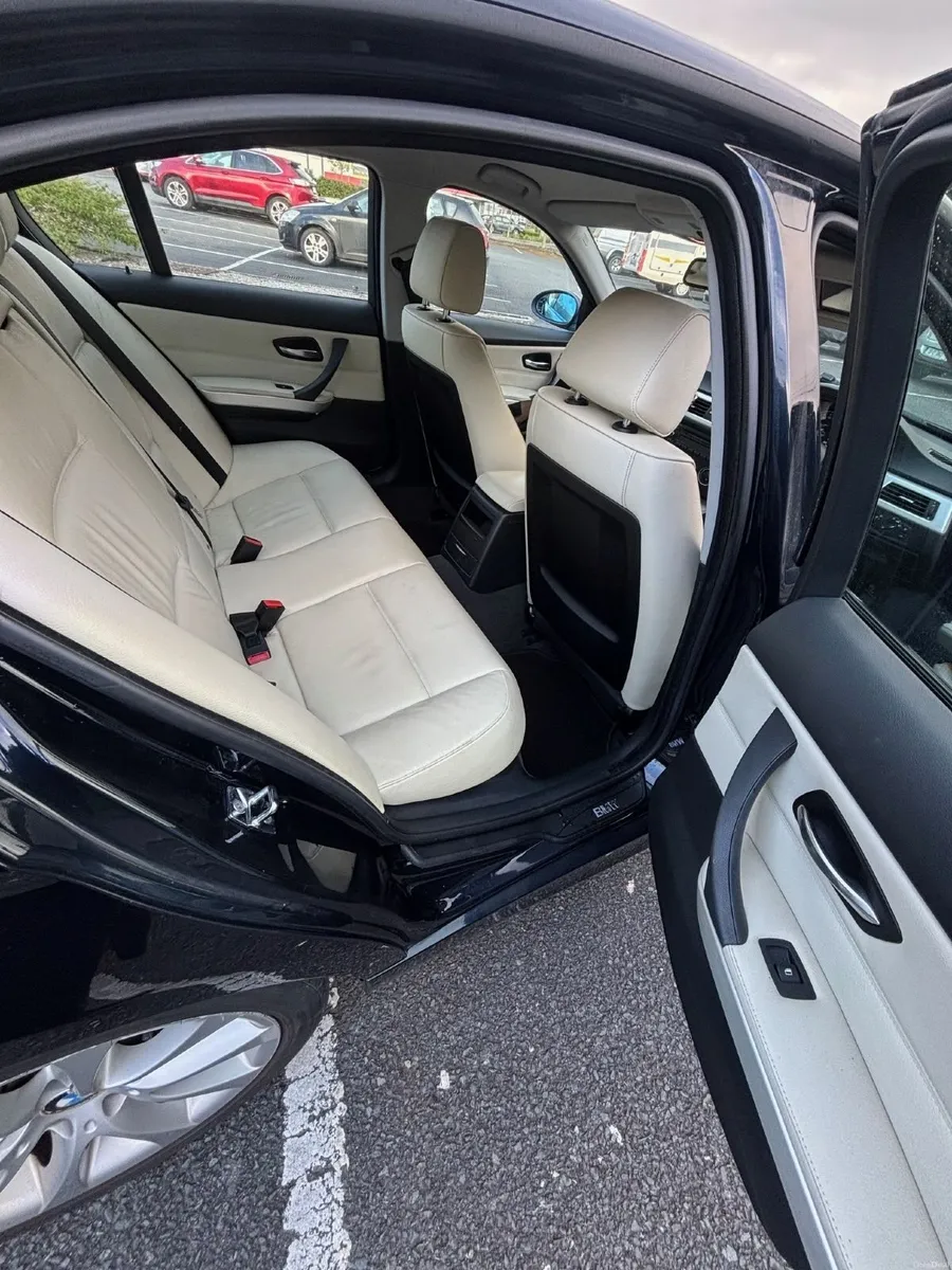 BMW 3-Series 2008 - Image 3