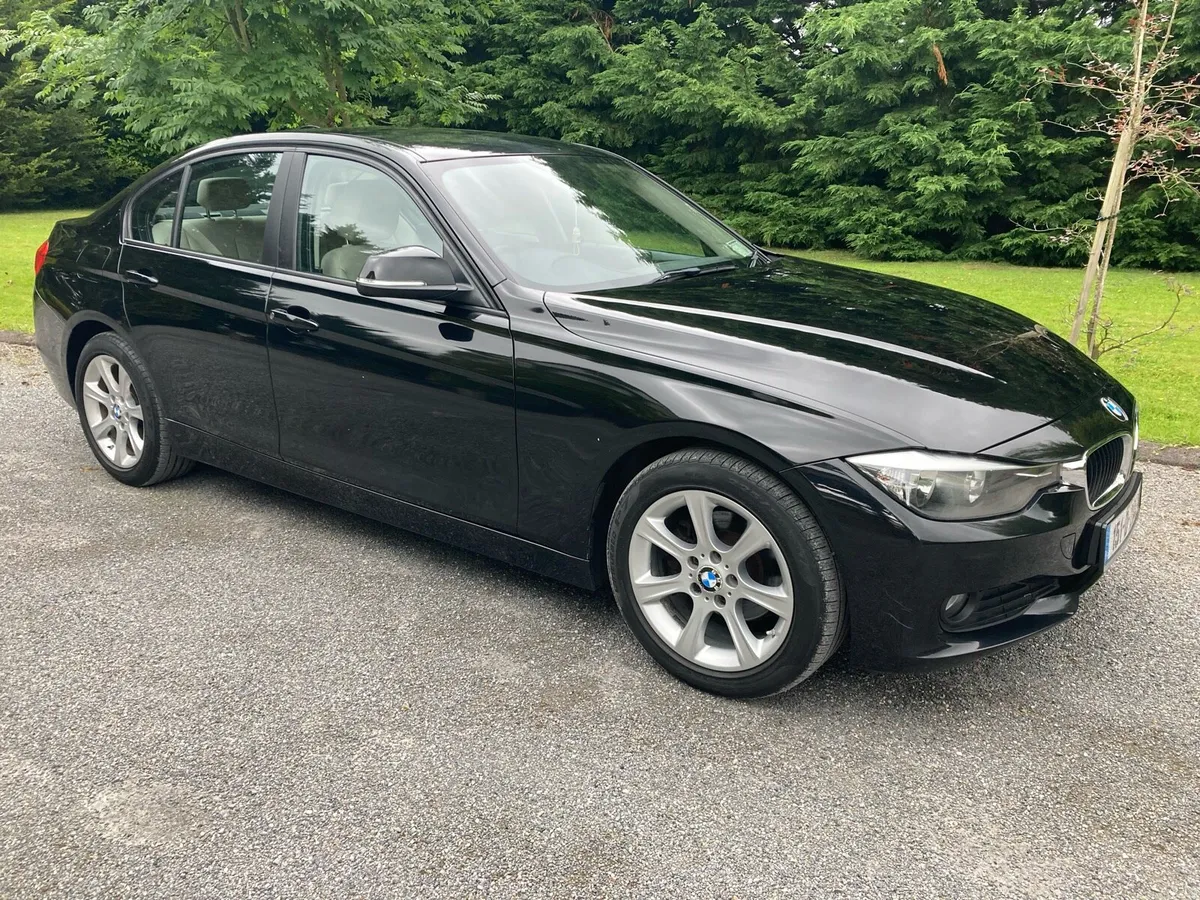 151 BMW 316 - Image 2
