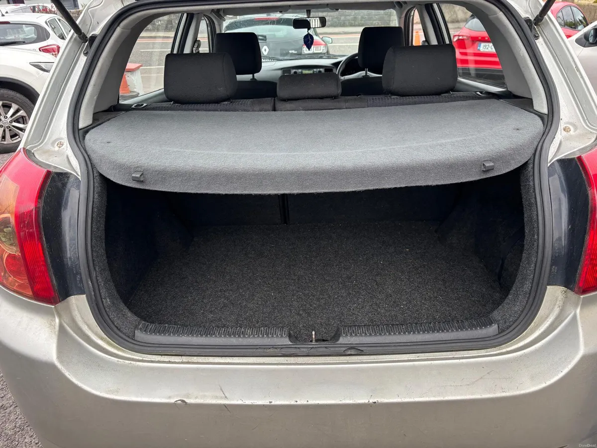 Toyota Corolla  1.4 PETROL NCT 09/26  TAX 4/26 - Image 4