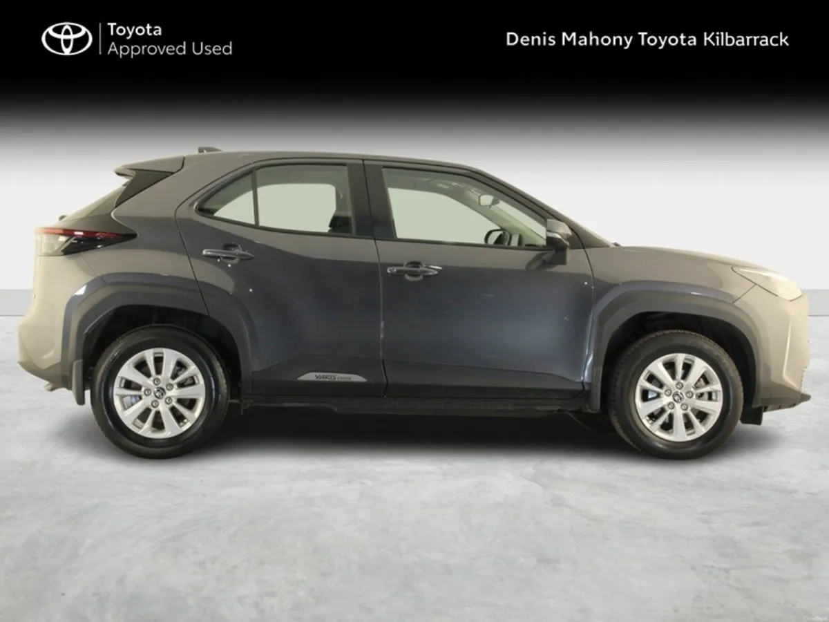Toyota Yaris Cross LUNA 4DR AUTO - Image 3