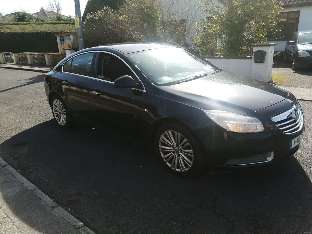 Vauxhall Insignia 2011 - Image 1
