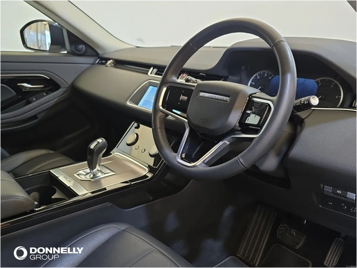 Land Rover Range Rover Evoque Diesel Hatchback SE - Image 4