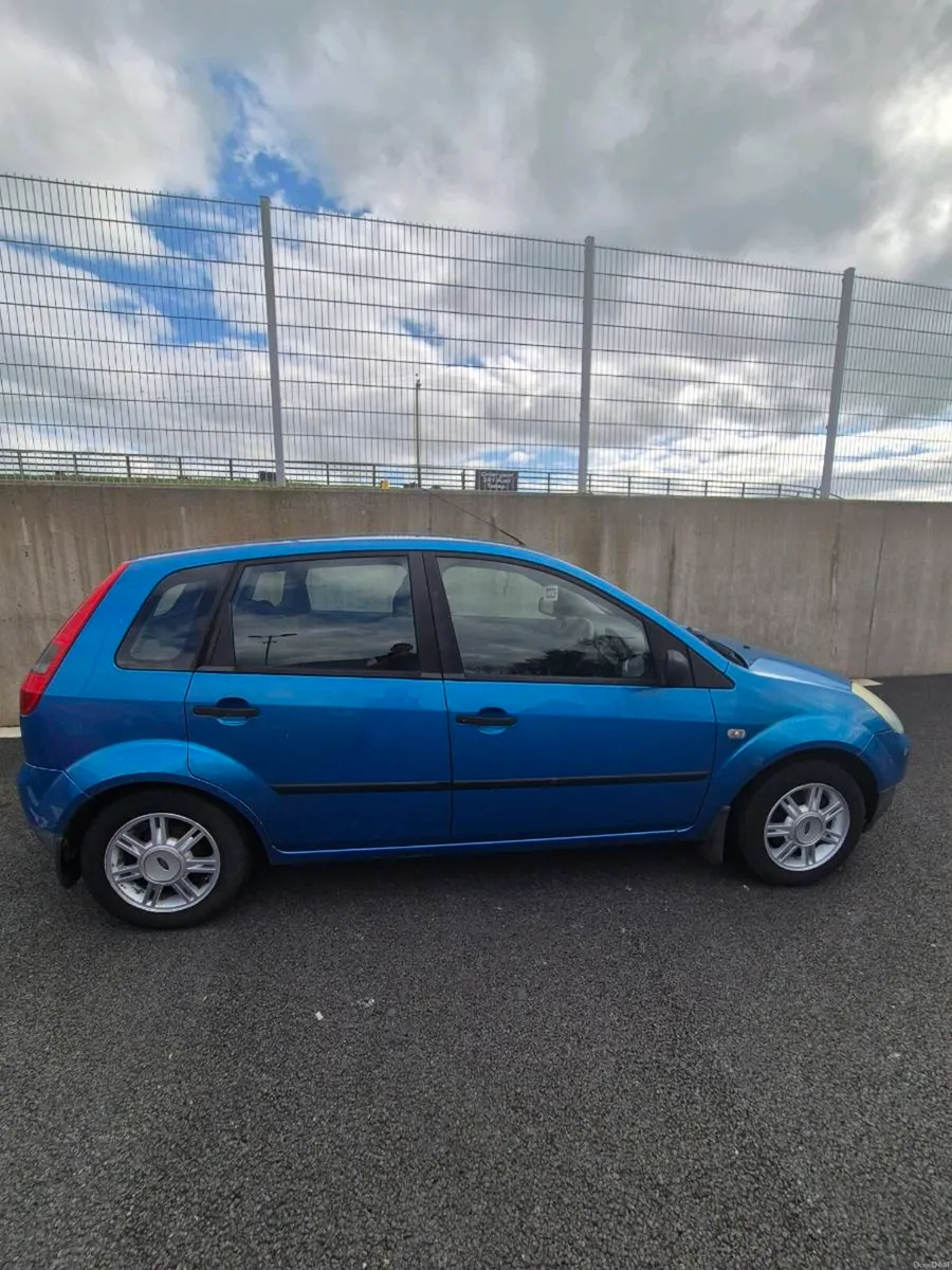 FORD FIESTA - Image 2