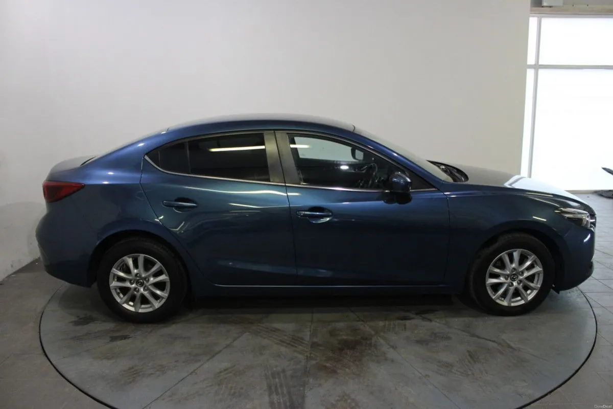Mazda Mazda3 2.2D 4DR (150ps) EXECUTIVE SE- TENDER - Image 3