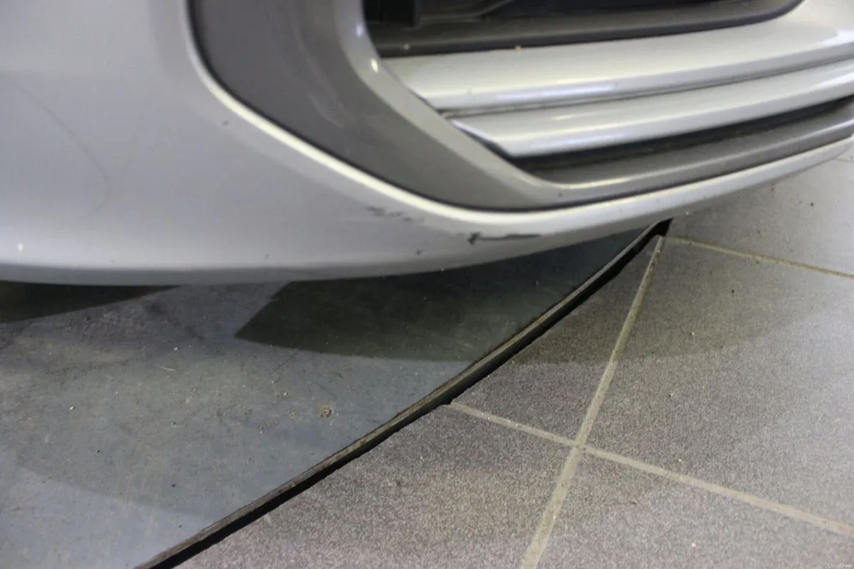 Audi A6 2.0TDI 204 S tronic S Line - TENDER 21 - Image 3