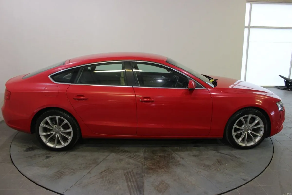 Audi A5 2.0 TDI 136BHP SE SPORTBACK - TENDER 20 - Image 4