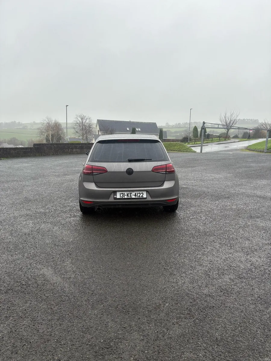 Volkswagen golf - Image 3