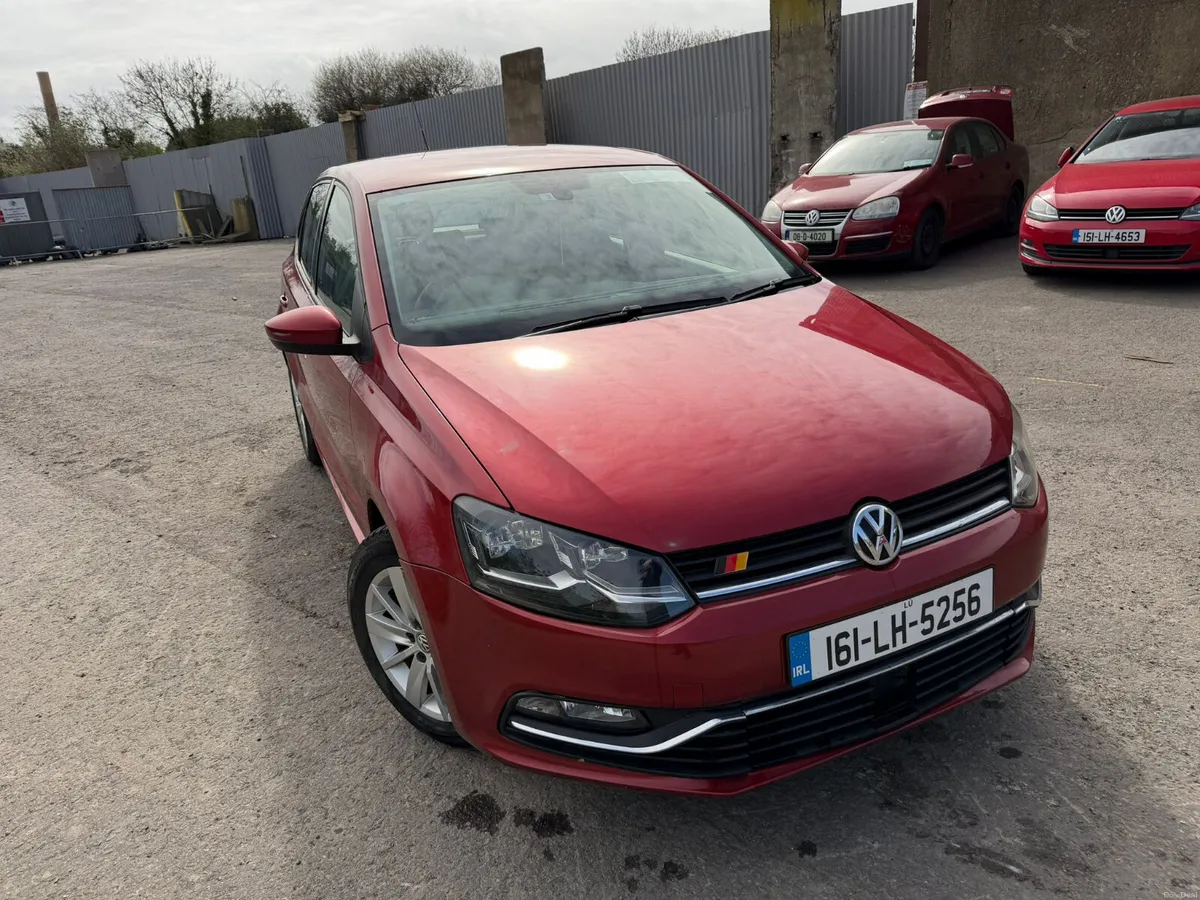 Volkswagen Polo 2016 - 32k km - Image 2