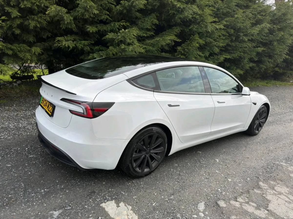 Tesla Model 3 2024 very low miles - Image 2