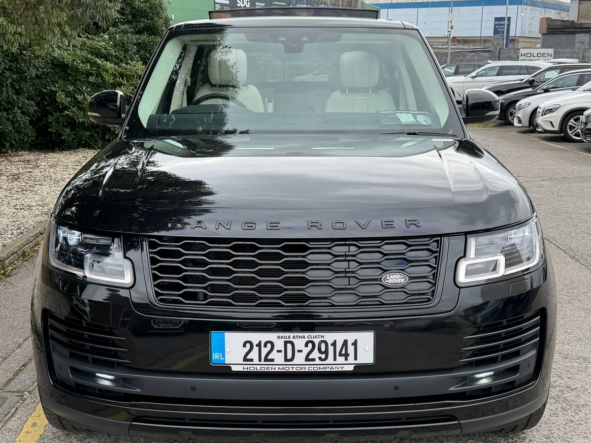 2021 Land Rover Range Rover WESTMINSTER..P400e - Image 4