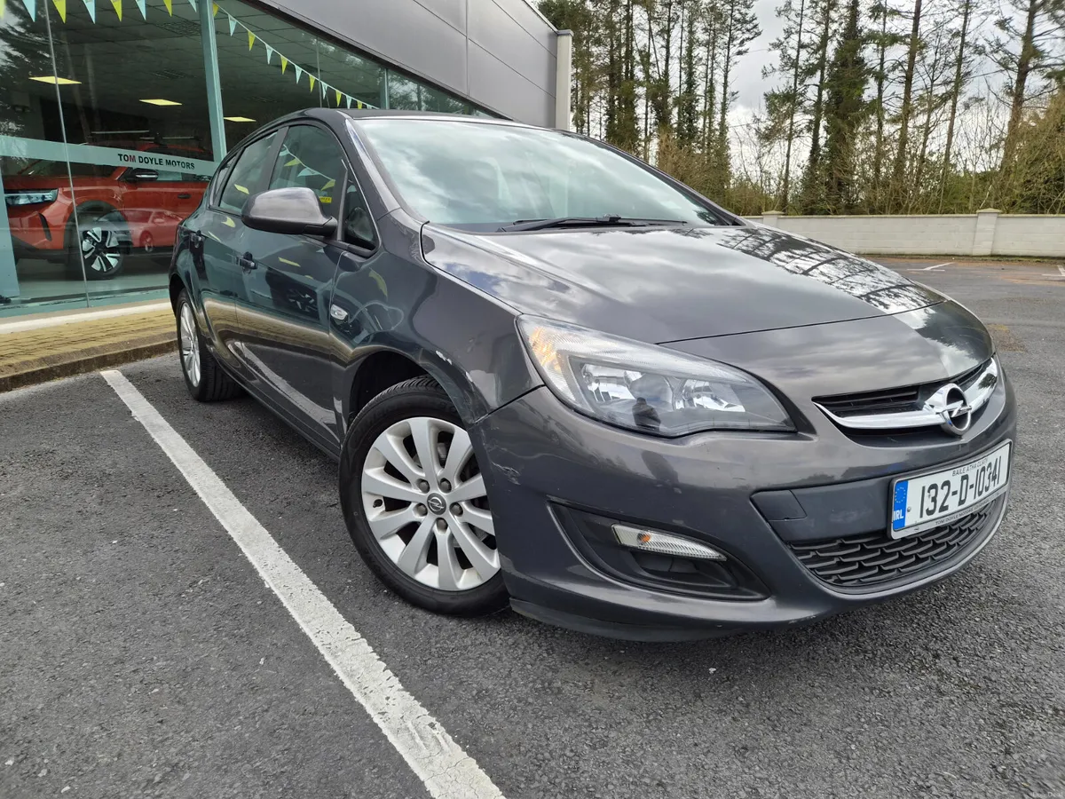 Opel Astra 2013 1.7L Diesel - Image 3