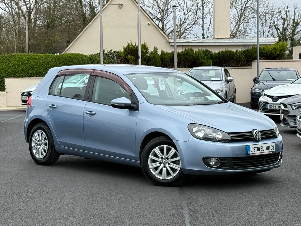 12 VW GOLF 1.2 TRENDLINE PREMIUM AUTOMATIC - Image 2