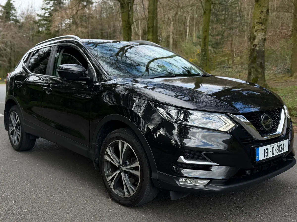 191 Nissan Qashqai 1.5 DSL SV PREMIUM Great Spec!! - Image 1