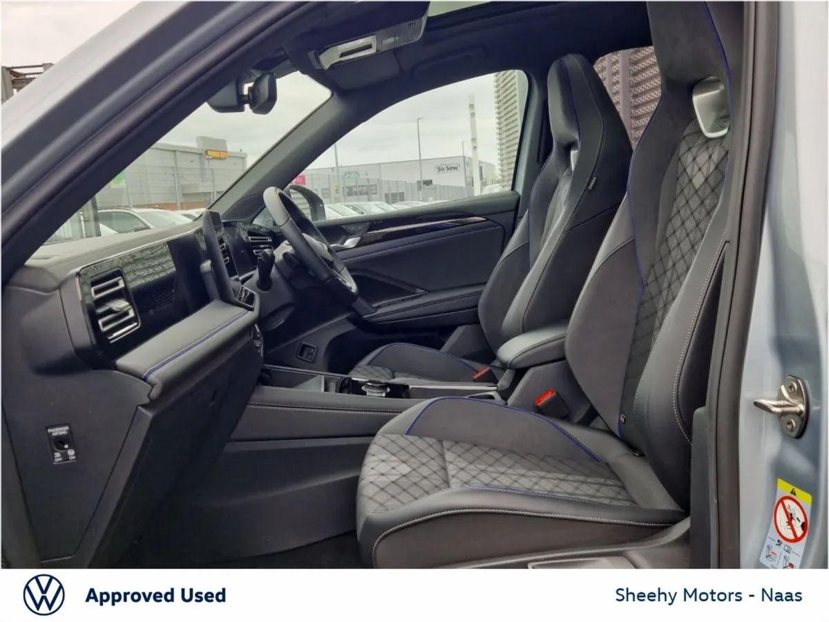 Volkswagen Tiguan R-Line 75 1.5 PHEV DSG - Image 4