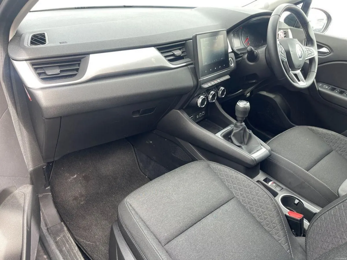 Renault Captur TCe 90 Evolution - Image 6