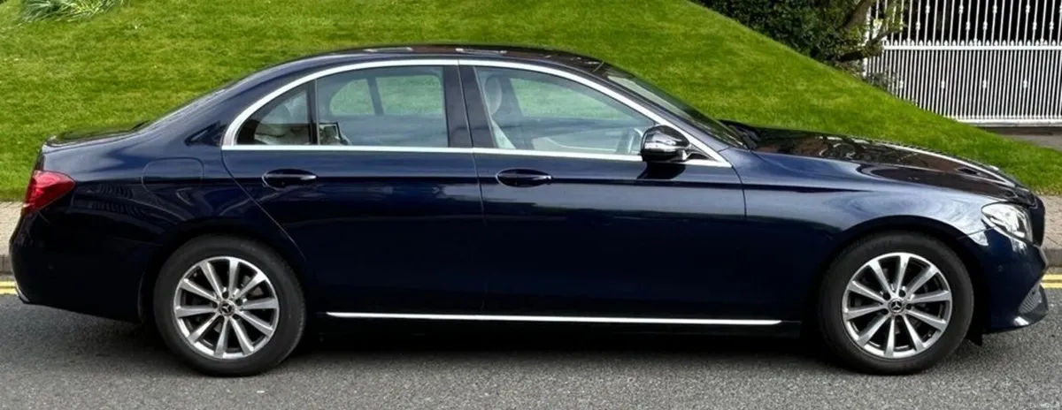 Mercedes-Benz E-Class 2017 - Image 1