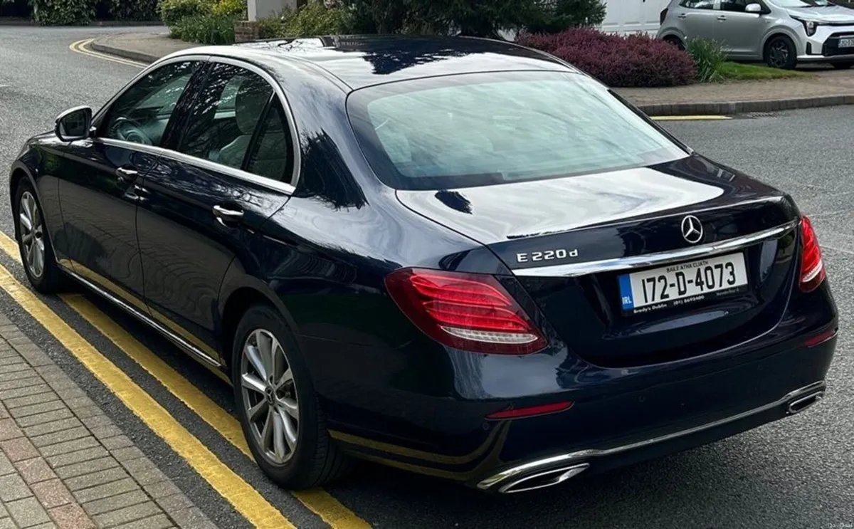 Mercedes-Benz E-Class 2017 - Image 3