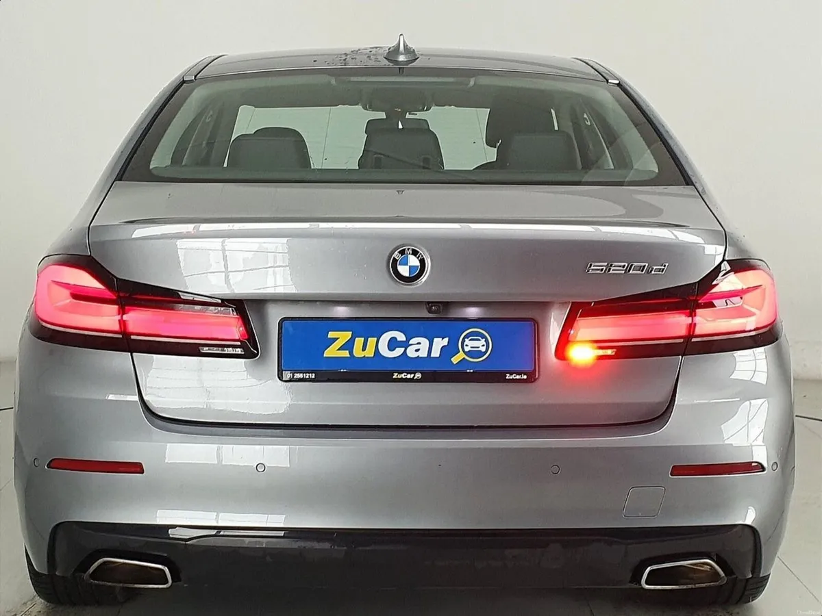 BMW 5-Series 520d SE (MHT) - Image 4