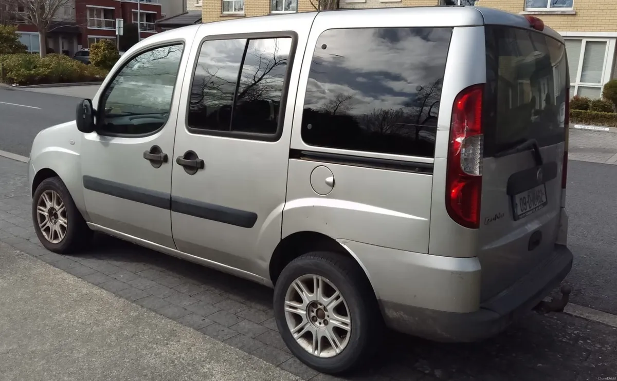 Fiat Doblo 2009 - Image 4