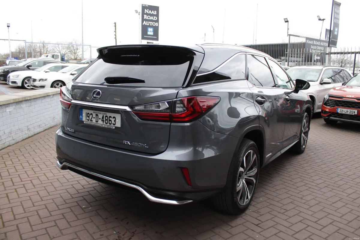 2019 LEXUS RX HYBRID LUXURY AWD AUTO 7 SEAT 3.5 - Image 4