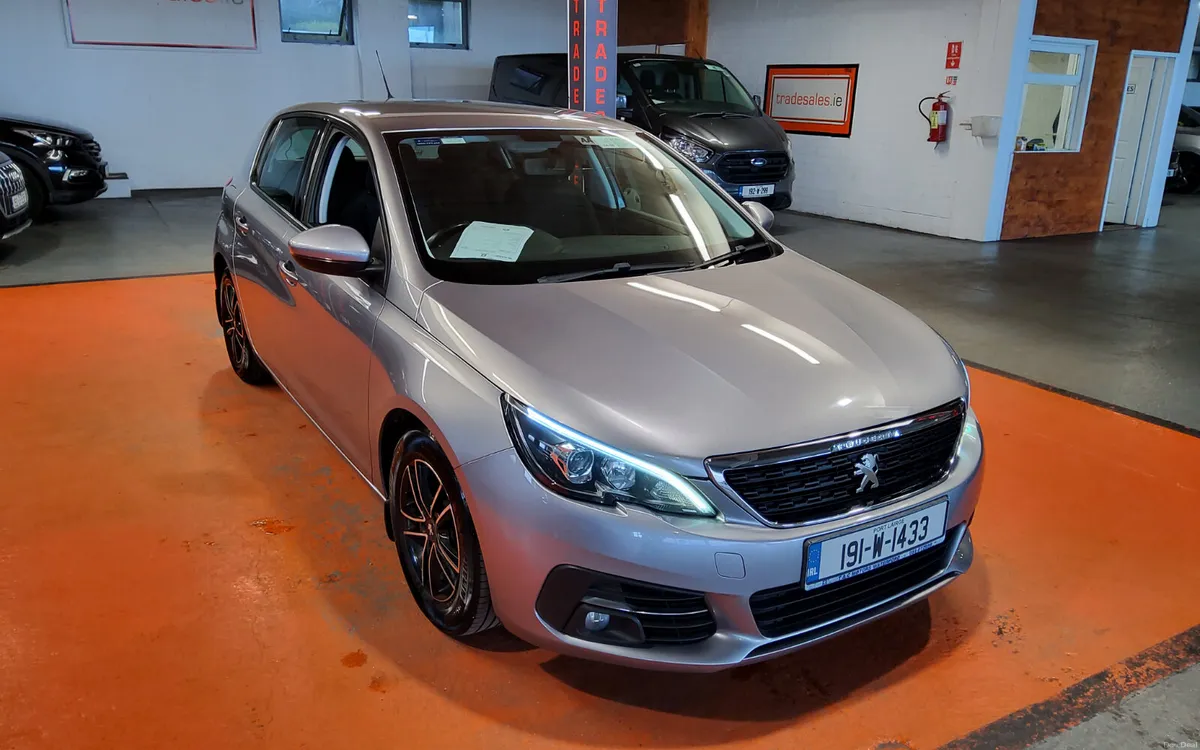Peugeot 308 2019 - Image 1