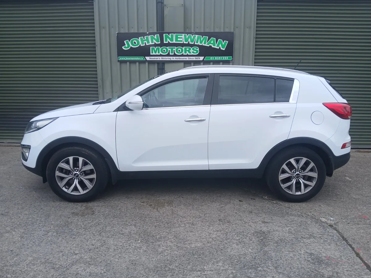 Kia Sportage 2015 1600 petrol low mileage - Image 1