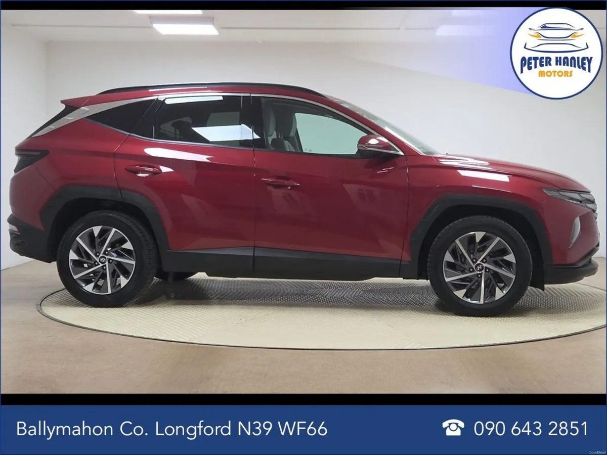 Hyundai Tucson 2WD Executive Plus - Image 4