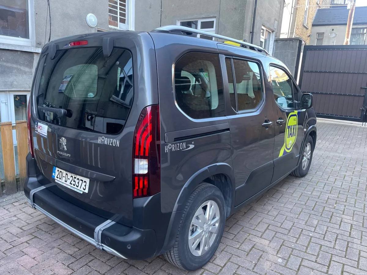 Peugeot Rifter 2020 - Image 2