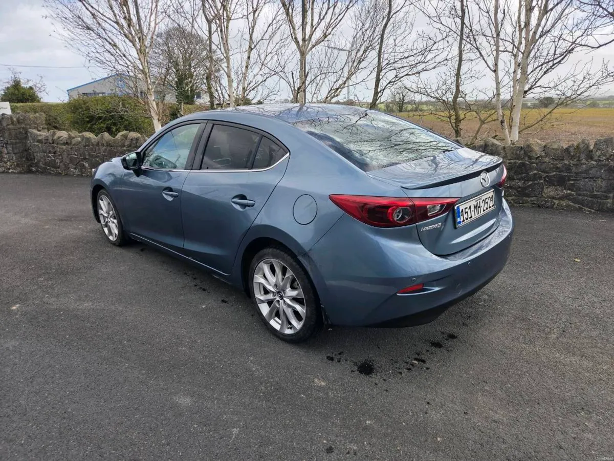 2015 Mazda 3 - Image 4