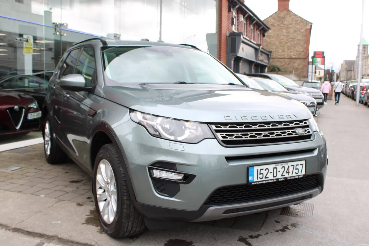 Discovery Sport SE AUTO 7 SEAT/ PANORAMA SUNROOF - Image 1