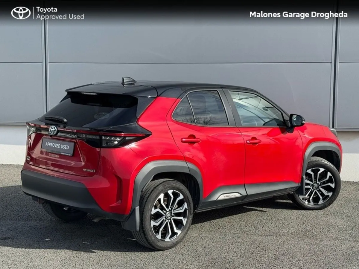 Toyota Yaris Cross CR CROSS LUNA SPORT 4DR AUTO - Image 2